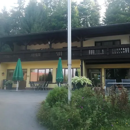 Schachten